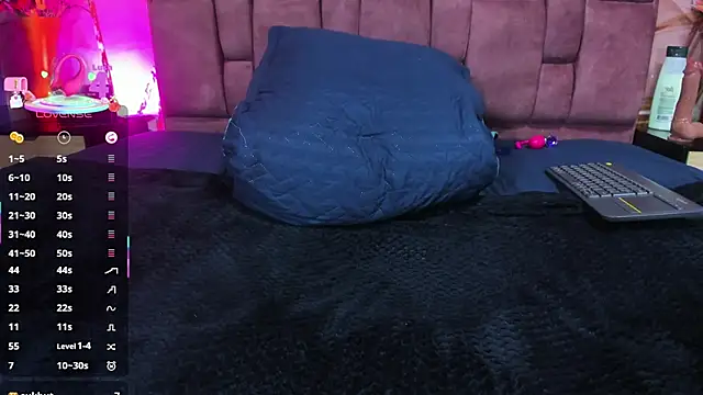 Snapshot of ada_piter chatting on November 25, 2025, 8:36 am ada piter online show from November 25, 2025, 8:36 am