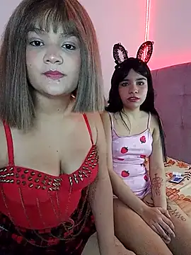 Snapshot of Sofia18hotdding chatting on November 2, 2025, 10:26 pm Sofia18hotdding online show from November 2, 2025, 10:26 pm