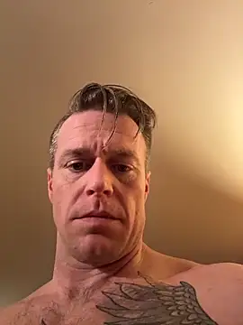 Snapshot of DILFiGuess11 chatting on March 3, 2026, 3:35 am DILFiGuess11 online show from March 3, 2026, 3:35 am