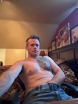 DILFiGuess11 online show from April 23, 2026, 2:51 pm