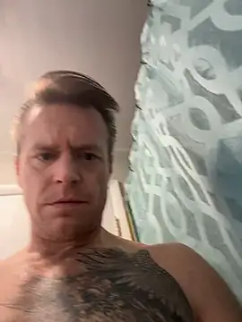 DILFiGuess11 online show from January 9, 2026, 3:08 pm