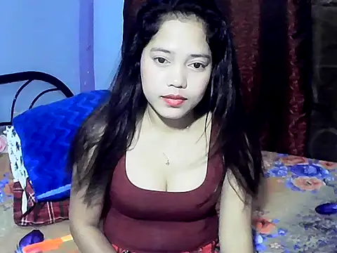 Snapshot of xmaldita18 chatting on December 3, 2025, 7:35 pm xmaldita18 online show from December 3, 2025, 7:35 pm