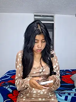 Snapshot of DianeSuns_ chatting on October 25, 2025, 10:03 am DianeSuns online show from October 25, 2025, 10:03 am