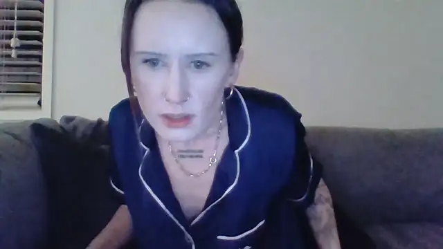 Snapshot of liltiddygoffwaifu chatting on November 18, 2025, 10:29 am liltiddygoffwaifu online show from November 18, 2025, 10:29 am