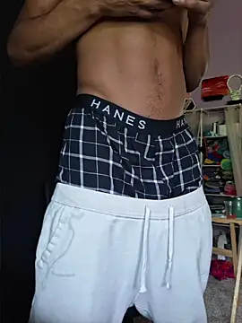 TRILLAHUNG online show from June 9, 2026, 1:45 pm