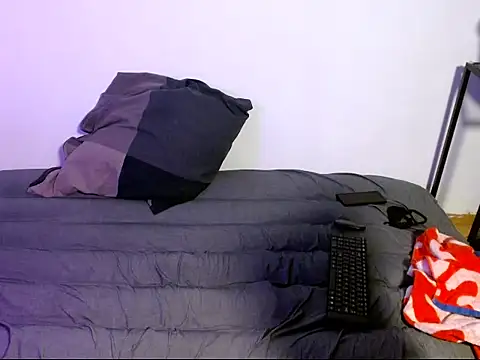 bunnyboyfresh online show from April 22, 2026, 1:18 pm