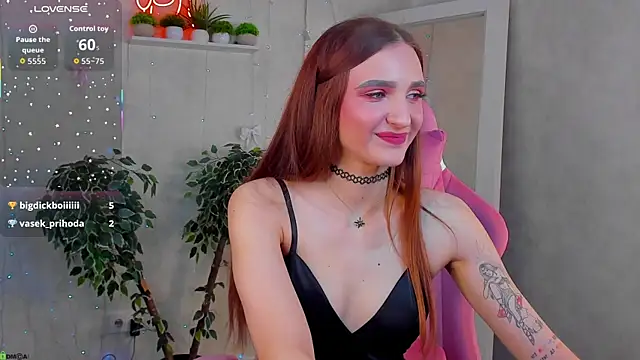 Snapshot of Alisha_Green chatting on July 20, 2026, 10:39 am Alisha Green online show from July 20, 2026, 10:39 am