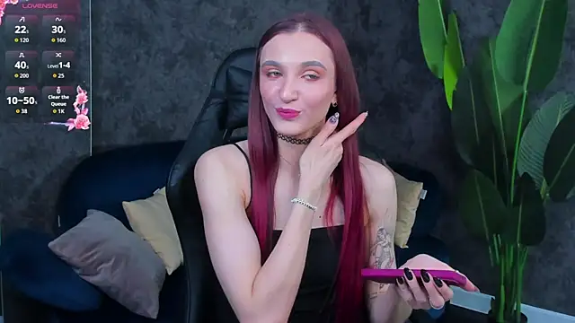 Snapshot of Alisha_Green chatting on December 5, 2025, 10:03 am Alisha Green online show from December 5, 2025, 10:03 am