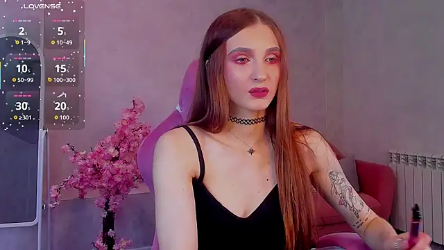 Snapshot of Alisha_Green chatting on July 6, 2026, 9:27 am Alisha Green online show from July 6, 2026, 9:27 am