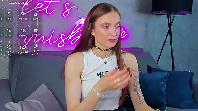 Snapshot of Alisha_Green chatting on June 8, 2026, 9:21 am Alisha Green online show from June 8, 2026, 9:21 am