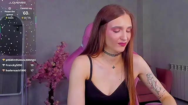 Snapshot of Alisha_Green chatting on July 6, 2026, 3:03 pm Alisha Green online show from July 6, 2026, 3:03 pm