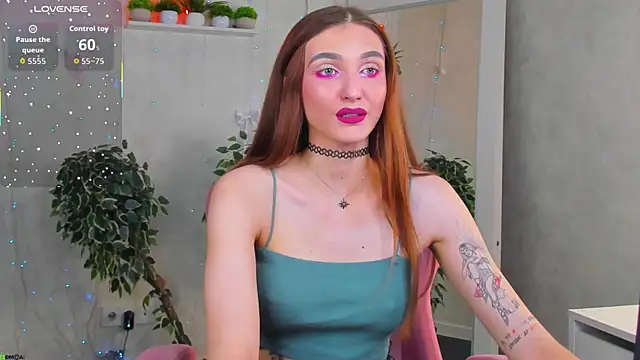 Snapshot of Alisha_Green chatting on August 4, 2026, 9:25 am Alisha Green online show from August 4, 2026, 9:25 am