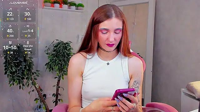Snapshot of Alisha_Green chatting on August 5, 2026, 9:47 am Alisha Green online show from August 5, 2026, 9:47 am