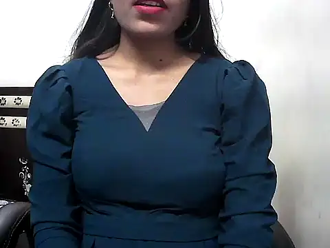 Lalita thakur online show from October 6, 2025, 4:19 pm