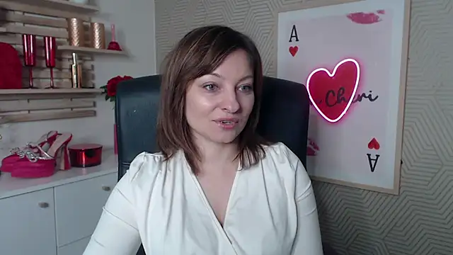 Snapshot of angelaSamt chatting on February 11, 2026, 6:35 am angelaSamt online show from February 11, 2026, 6:35 am