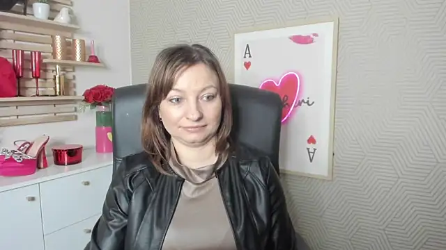 Snapshot of angelaSamt chatting on February 25, 2026, 6:35 am angelaSamt online show from February 25, 2026, 6:35 am