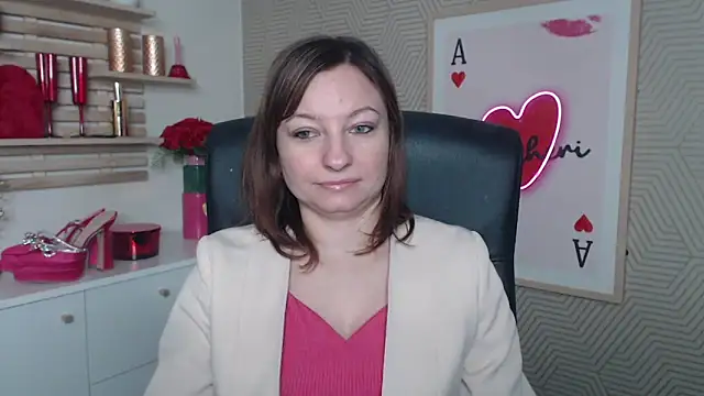 Snapshot of angelaSamt chatting on February 19, 2026, 6:32 am angelaSamt online show from February 19, 2026, 6:32 am