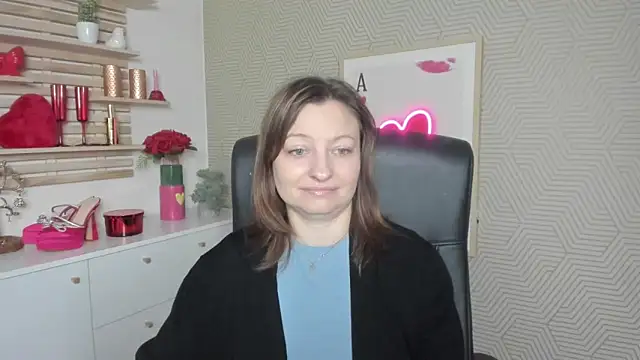 Snapshot of angelaSamt chatting on March 11, 2026, 6:29 am angelaSamt online show from March 11, 2026, 6:29 am