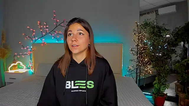 ElissGlow online show from September 21, 2025, 12:21 pm
