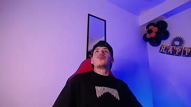 Anhonymus  online show from October 11, 2025, 3:40 am