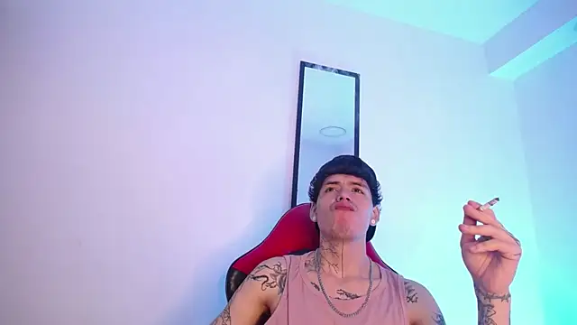 Anhonymus  online show from November 6, 2025, 4:05 am