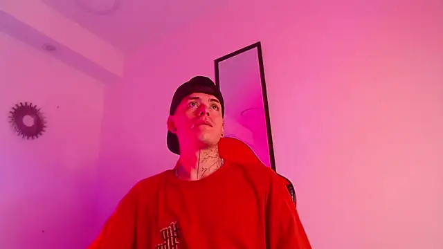 Anhonymus  online show from September 16, 2025, 5:08 am