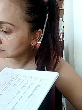 Snapshot of Amanda39 chatting on February 20, 2026, 2:19 pm Amanda39 online show from February 20, 2026, 2:19 pm