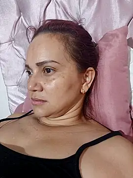 Amanda39 online show from October 13, 2025, 1:12 pm