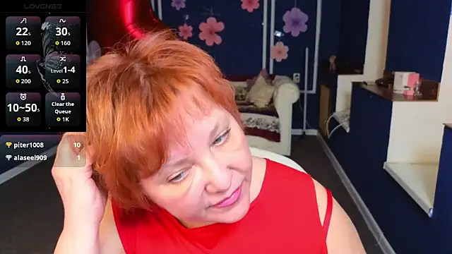 Kira Kenett online show from May 7, 2026, 8:56 pm
