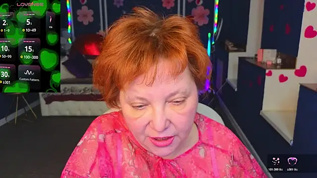 Kira Kenett online show from February 28, 2026, 4:23 am