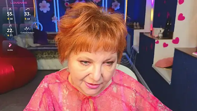 Kira Kenett online show from February 12, 2026, 6:57 am