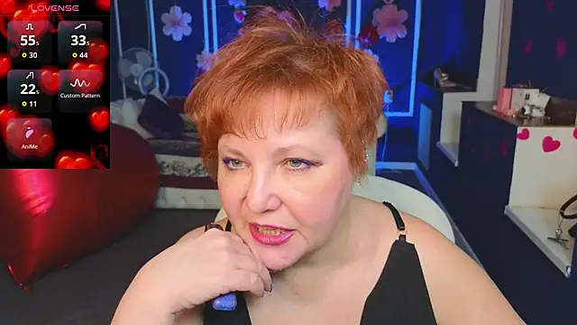 Kira Kenett online show from February 13, 2026, 7:03 pm