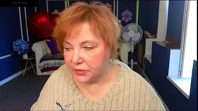 Snapshot of Kira_Kenett chatting on June 3, 2026, 5:30 am Kira Kenett online show from June 3, 2026, 5:30 am