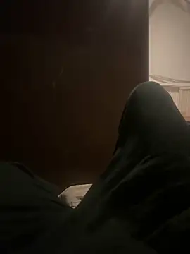 Snapshot of Demyyhh chatting on February 6, 2026, 10:50 pm Demyyhh online show from February 6, 2026, 10:50 pm