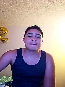 Snapshot of Angelito_10x chatting on October 21, 2025, 7:02 pm Angelito 10x online show from October 21, 2025, 7:02 pm