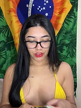 Snapshot of Alexa69xx chatting on July 4, 2026, 11:31 pm Alexa69xx online show from July 4, 2026, 11:31 pm