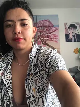 Snapshot of Paris_11 chatting on November 15, 2025, 12:42 pm Paris 11 online show from November 15, 2025, 12:42 pm