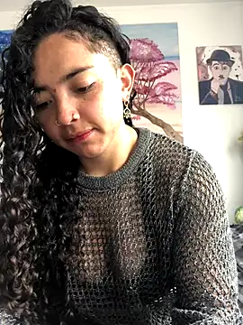 Snapshot of Paris_11 chatting on November 10, 2025, 2:22 pm Paris 11 online show from November 10, 2025, 2:22 pm