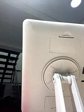 Snapshot of TiffanyyLam chatting on September 24, 2025, 11:28 am TiffanyyLam online show from September 24, 2025, 11:28 am