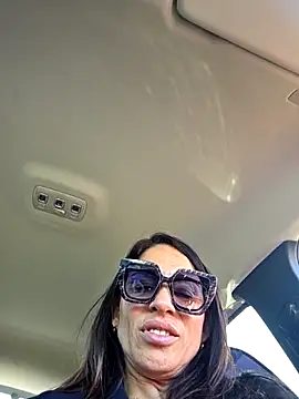 sexy7883 online show from April 1, 2026, 1:41 pm