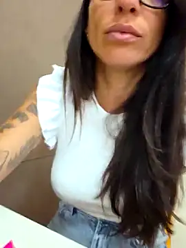 sexy7883 online show from June 20, 2026, 10:09 am