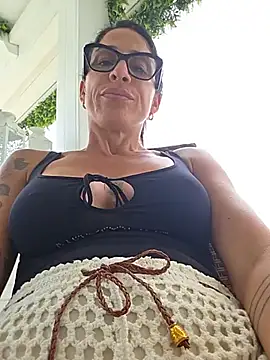 sexy7883 online show from July 16, 2026, 10:45 am