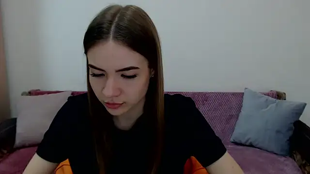 Snapshot of aSingleOne chatting on October 14, 2025, 5:46 pm aSingleOne online show from October 14, 2025, 5:46 pm