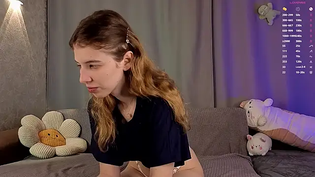 Sunflovery online show from February 28, 2026, 9:58 pm