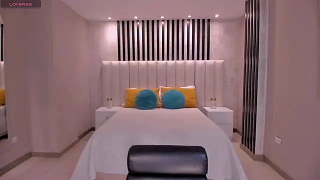 SussyBellX online show from October 11, 2025, 7:48 pm