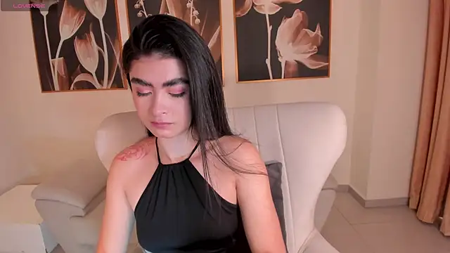 LucyWeiss  online show from November 9, 2025, 6:56 pm