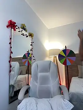 Snapshot of GinebraBrown chatting on December 13, 2025, 8:04 pm GinebraBrown online show from December 13, 2025, 8:04 pm