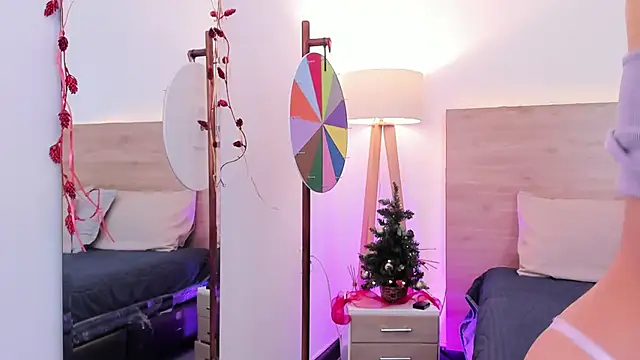 Snapshot of GinebraBrown chatting on December 2, 2025, 6:42 pm GinebraBrown online show from December 2, 2025, 6:42 pm