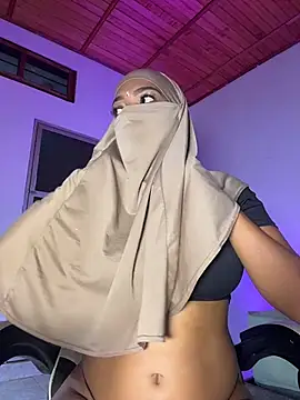 Snapshot of Yuli_arabic chatting on June 25, 2026, 6:13 pm Yuli arabic online show from June 25, 2026, 6:13 pm