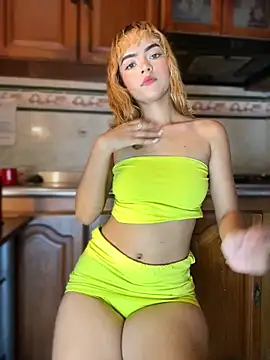 GigiBlaze online show from September 24, 2025, 8:48 pm